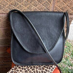 COACH Lindsay Vintage 90s USA Navy Black Ink Envelope Geometric Crossbody Bag